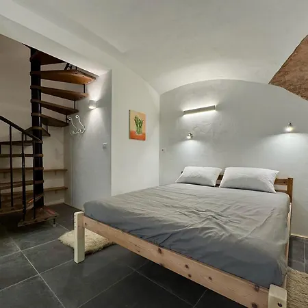 Apartament Nido Intimo - Palazzo Ducale - Accademia Militare *
