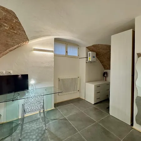 Modern Two-room Behind Ducal Palace